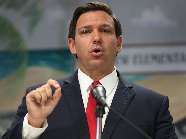 FORT LAUDERDALE, FLORIDA - OCTOBER 07: Florida Gov. Ron DeSantis announces that he wants t