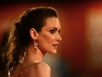 US actress Winona Ryder arrives for the screening of "The Iceman" at the 69th Venice Film Festival on August 30, 2012 at Venice Lido. "The Iceman" is presented out of competition. AFP PHOTO / GABRIEL BOUYS (Photo credit should read GABRIEL BOUYS/AFP/GettyImages)