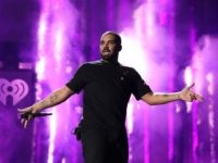 LAS VEGAS, NV - SEPTEMBER 23: Rapper Drake performs onstage at the 2016 iHeartRadio Music Festival at T-Mobile Arena on September 23, 2016 in Las Vegas, Nevada. (Photo by Christopher Polk/Getty Images for iHeartMedia)
