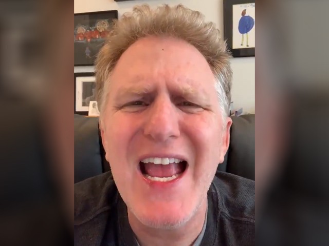 Watch: Michael Rapaport Challenges Antifa Members to a Fight Outside Trump Arraignment -- 'I'll F**k You in the Ass' - Vimarsana News