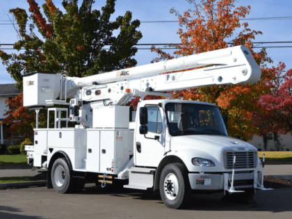 bucket truck