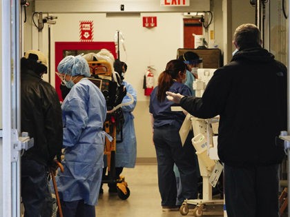 Photo by: John Nacion/STAR MAX/IPx 2020 4/7/20 Scenes of NYC during the Coronavirus Pandemic. Lenox Hill Hospital