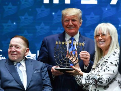 Adelson and Trump (Mandel Ngan / AFP / Getty)