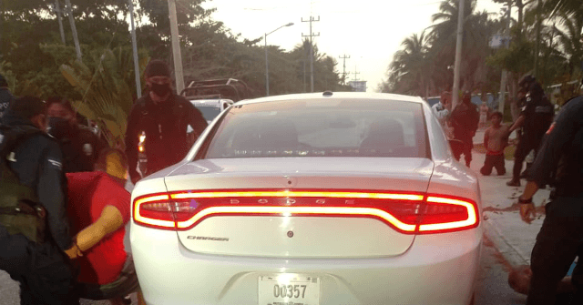 Three Mexican National Guardsmen Arrested for Kidnapping in Cancun