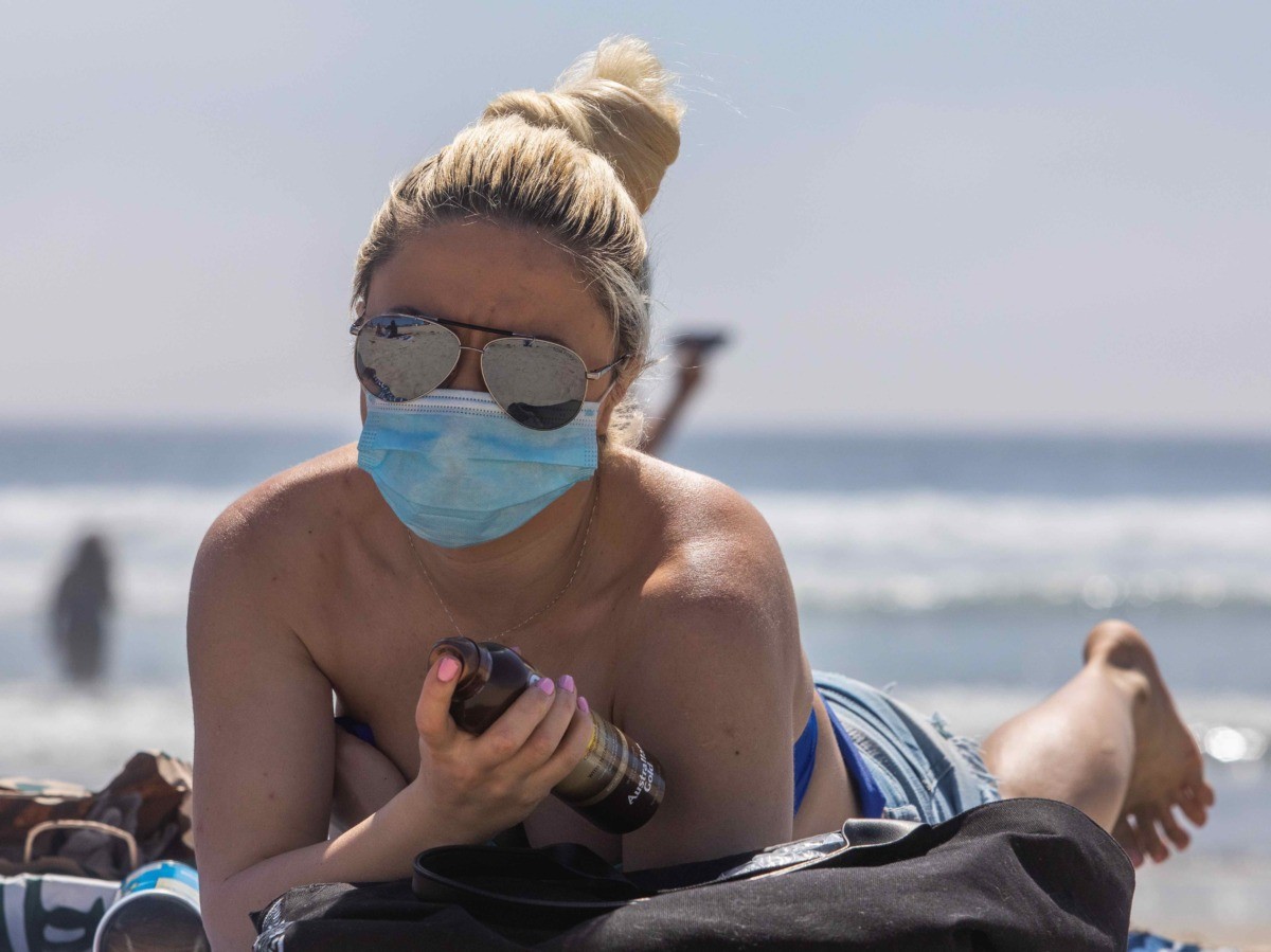 Huntington Beach, California, Bans New Mask, Vaccine Mandates - Vimarsana News
