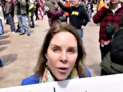 Ohio Protester Against Shutdown