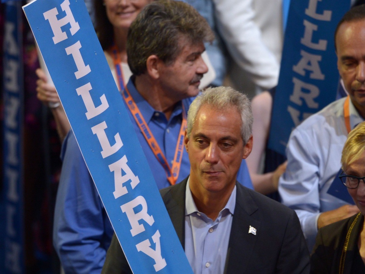 Rahm Emanuel Hillary sign (Brendan Smialowski / Getty)