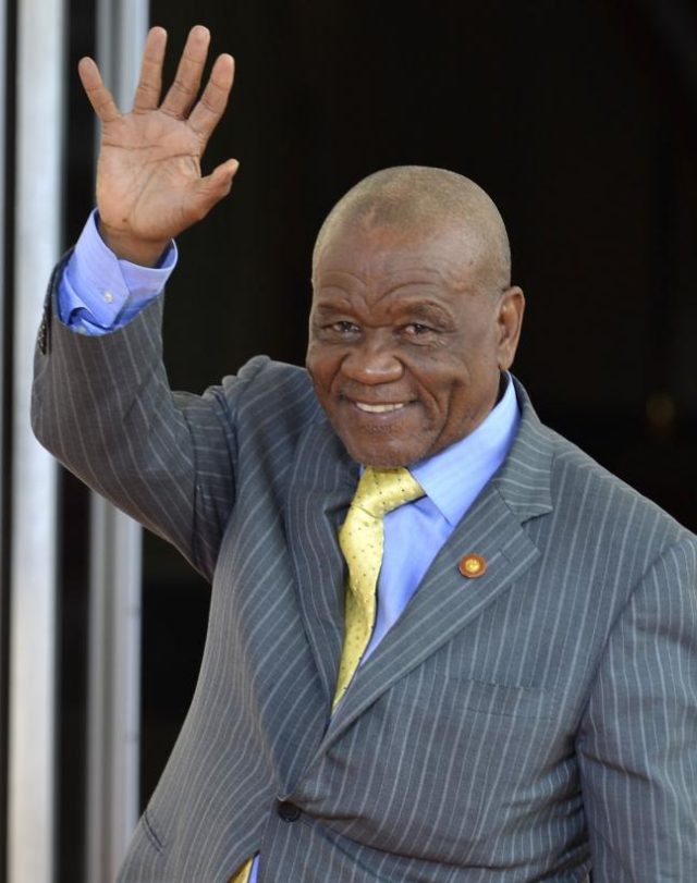 Lesotho PM Tom Thabane deploys army to restore order