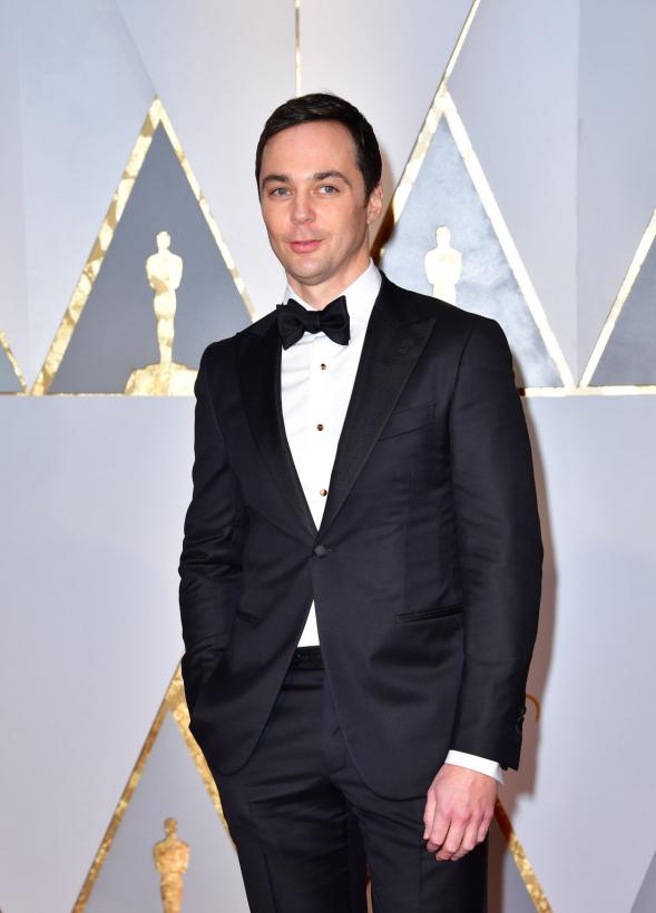 Jim Parsons talks 'Hollywood' and picking up painting on 'Kimmel'