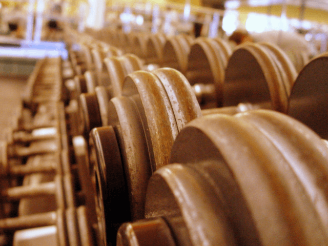 Man Accused of Disability Fraud After Photos Showed Him Lifting Weights - Vimarsana News