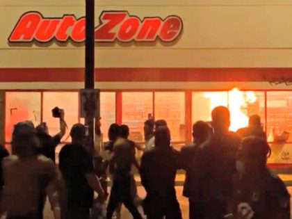 Autozone on Fire, Minneapolis