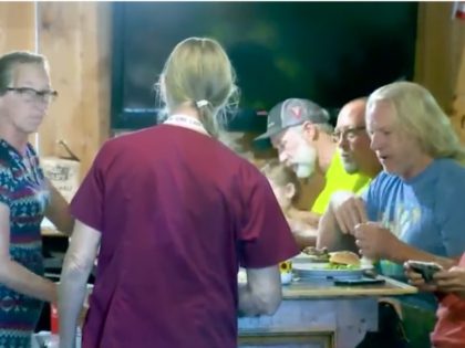 VIDEO: California Cafe Defies Shelter-in-Place Orders, Opens for Dine-In Service