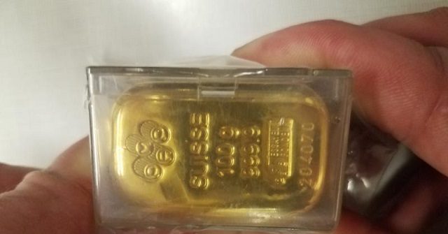 Woman Crossing Canadian Border Arrested in Stolen Truck with Gold Bars