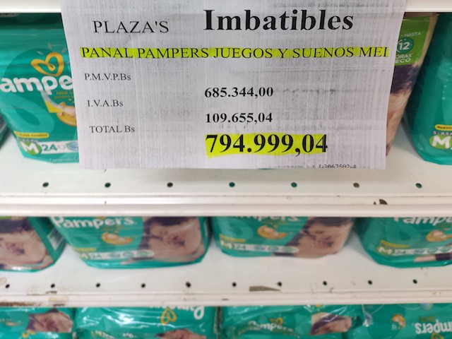 A pack of Pampers brand diapers in Caracas, Venezuela, sold for 794,999.04 bolivars ($4.29). The monthly minimum wage in the country is 400,000 bolivars ($2.16). Photo: Christian K. Caruzo)