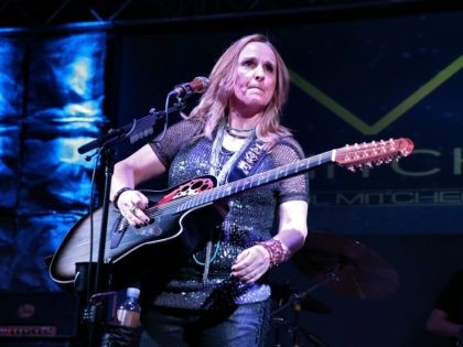 PARK CITY, UT - DECEMBER 08: Melissa Etheridge performs on stage at Deer Valley Celebrity Skifest at the Montage Deer Valley on December 8, 2012 in Park City, Utah. (Photo by Christopher Polk/Getty Images)