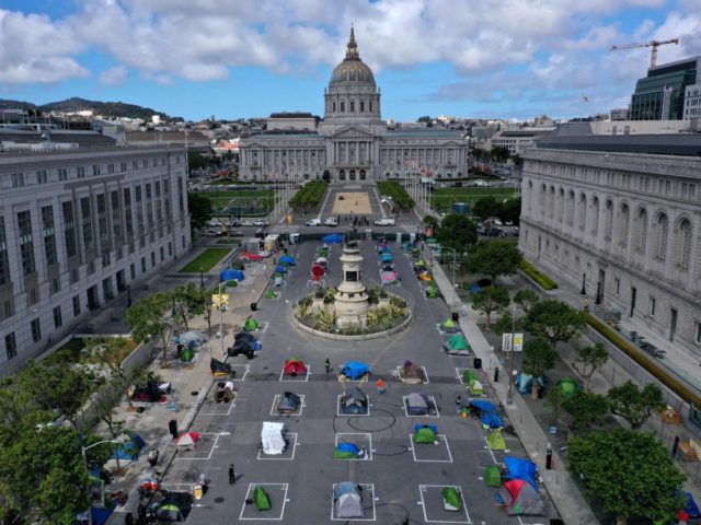 San Francisco homeless camp city hall (Justin Sullivan / Getty)