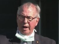 Hennepin County Prosecutor Mike Freeman (a Democrat) claimed he had evidence that did not support a criminal charge against the police officer allegedly responsible for George Floyd's death. He now says he was misinterpreted.