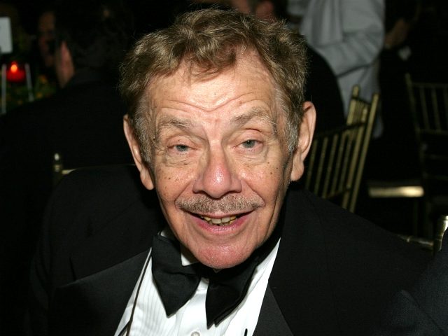 NEW YORK - NOVEMBER 17: Actor Jerry Stiller arrives at the Actor's Fund Annual Gala D