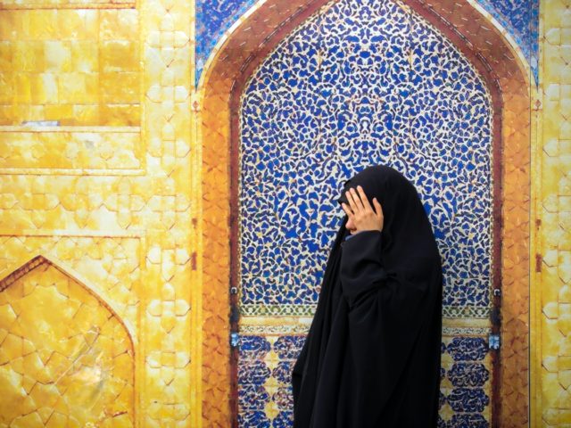 traditional muslim women female dress