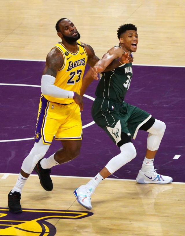 Giannis Antetokounmpo sorry for hacked tweets about Kobe, LeBron