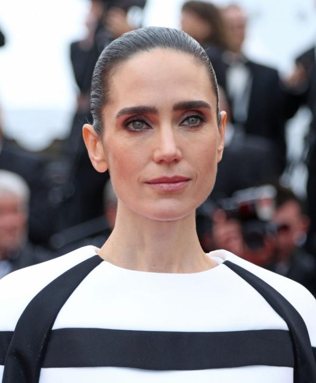 Jennifer Connelly: 'Snowpiercer' reflects questions asking now. 