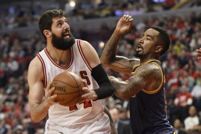 Former Cavaliers guard J.R. Smith beats up man who allegedly damaged his truck