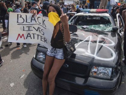 Black Lives Matter riot Fairfax LA (Mark Ralston / AFP / Getty)