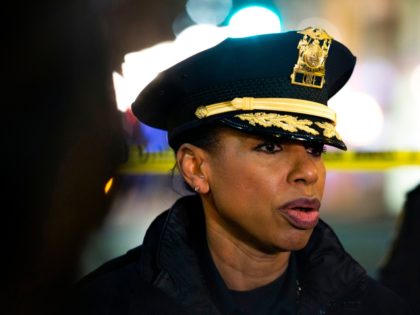 Carmen Best EDITORS NOTE: Graphic content / Seattle Police Chief Carmen Best speaks to reporters at the scene of a shooting that left one person dead and seven injured, including a child, in downtown Seattle, Washington on January 22, 2020. - At least one person was killed and seven others, including a …