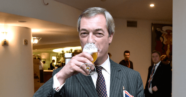 UK Lockdown Govt Wanted to 'Lock Up' Nigel Farage for Pic in Pub