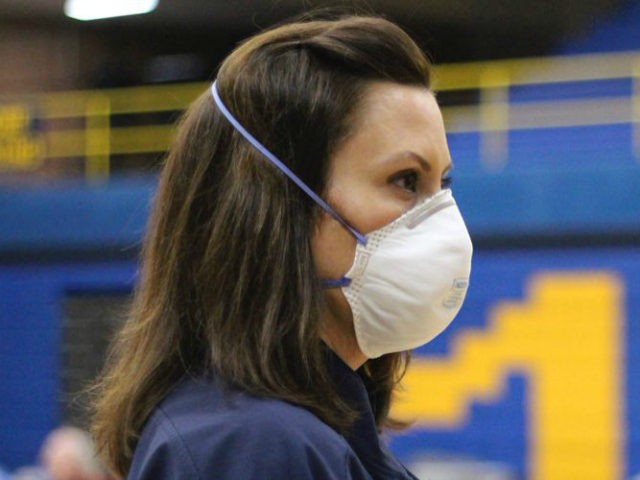 Michigan Gov. Gretchen Whitmer wearing coronavirus mask