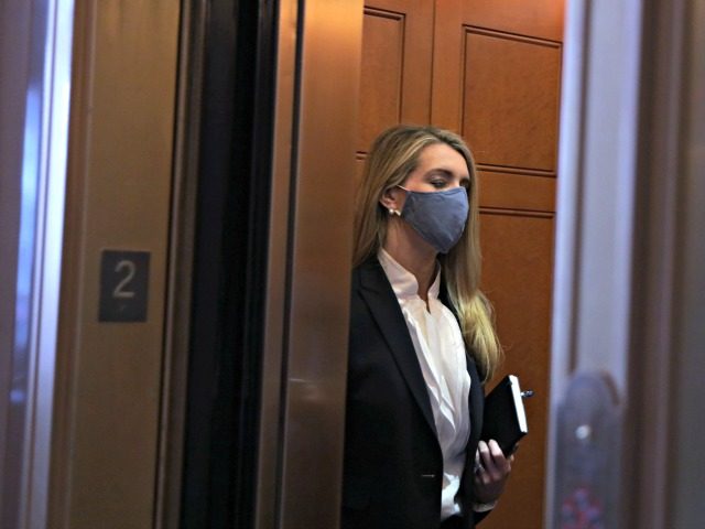 WASHINGTON, DC - MAY 14: U.S. Sen. Kelly Loeffler (R-GA) takes an elevator after a vote at the U.S. Capitol May 14, 2020 in Washington, DC. The Senate is scheduled to vote on passage of H.R.6172, the USA Freedom Reauthorization Act (FISA) today. (Photo by Alex Wong/Getty Images)