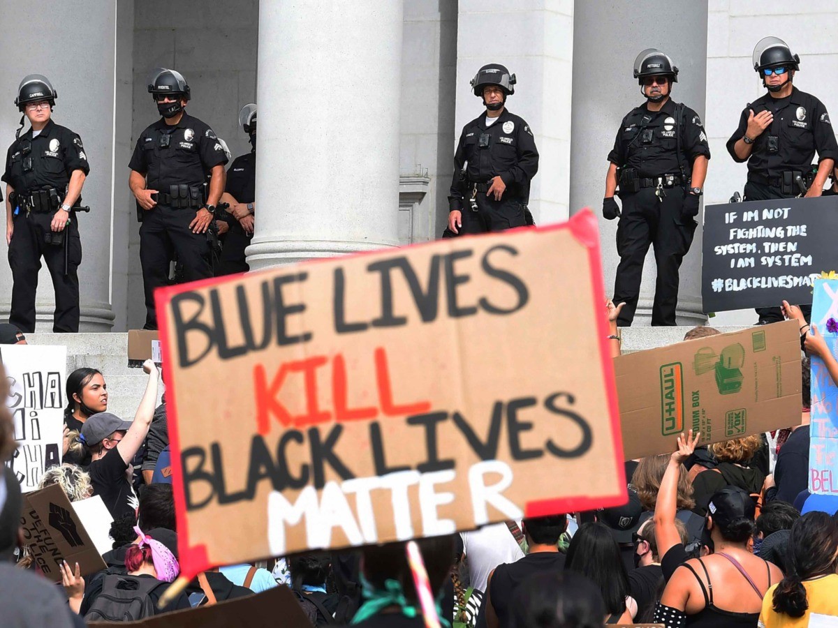 LAPD Morale Collapses to 'Record Low': 'It's Simply Not Worth It Any Longer'