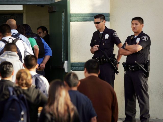 Los Angeles School Police (David McNew / Getty)