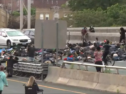 Protesters block I-84 in Hartford