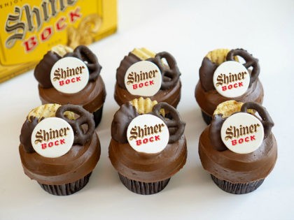 Shiner Bock beer cupcakes for Father's Day