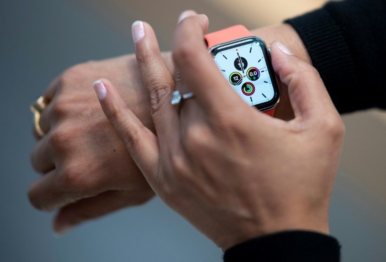 Apple Is Developing a No-Prick Blood Glucose Monitor to Fight Diabetes - Vimarsana News