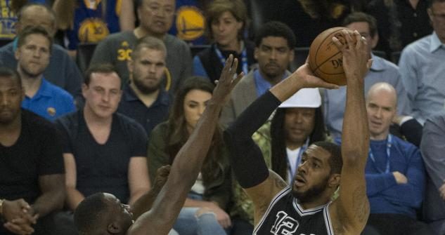 San Antonio Spurs Lamarcus Aldridge Out For Season After Shoulder