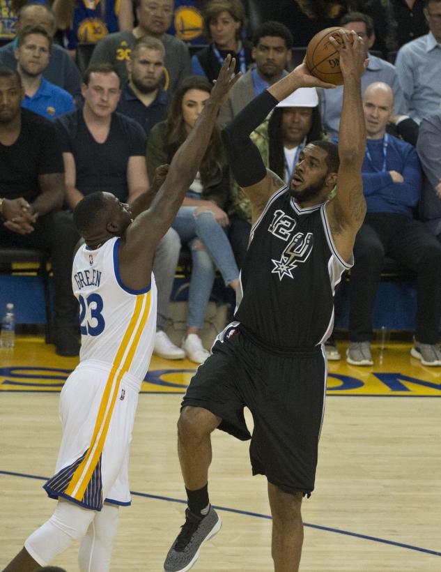 San Antonio Spurs Lamarcus Aldridge Out For Season After Shoulder