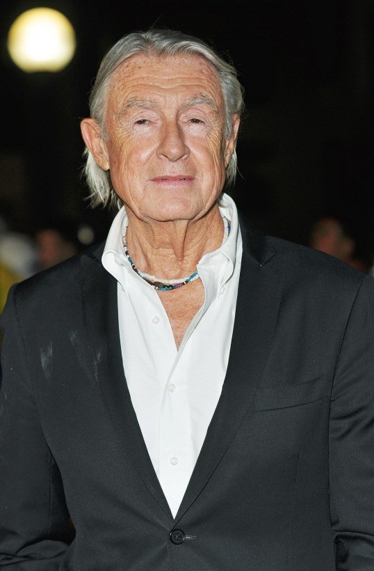 Director Joel Schumacher dies at 80