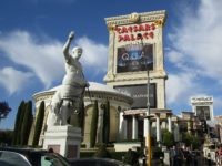 Caesars Palace (Reinhard Link / Flickr / CC / Cropped)