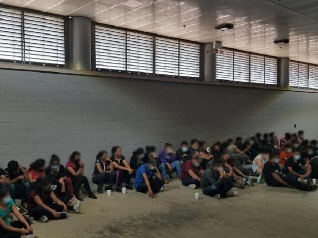 Agents apprehended 58 migrants at Interstate 35 immigration checkpoint. (Laredo Sector Bor