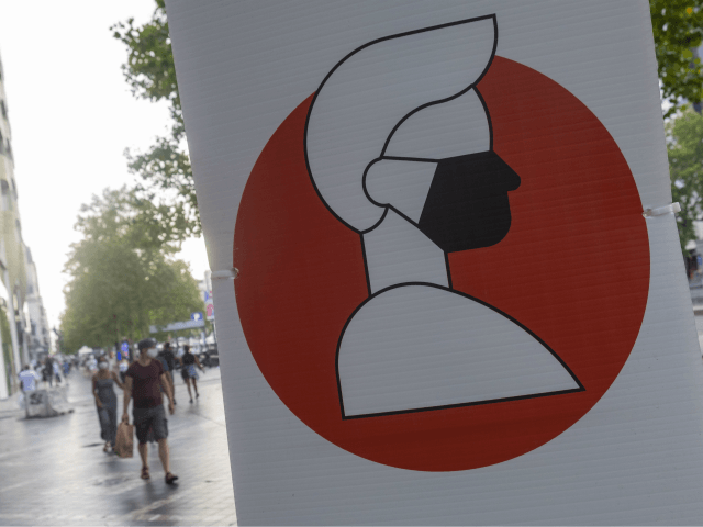 Illustration picture shows signs requiring people to wear facemasks at Avenue de la Toison