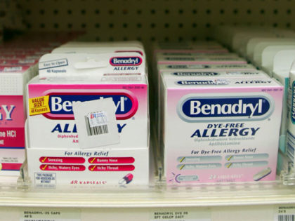 NEW YORK - DECEMBER 11: The allergy drug Claritin sits on a shelf next to Benadryl in a pharmacy December 11, 2002 in New York City. The drug is now available in stores nationwide without a prescription. (Photo by Mario Tama/Getty Images)