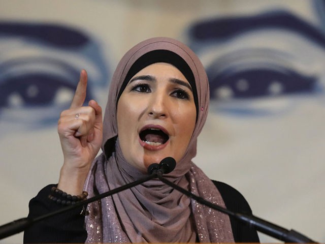 Linda Sarsour: Forget Trial, Rittenhouse Should Not Have Had a Gun - Vimarsana News