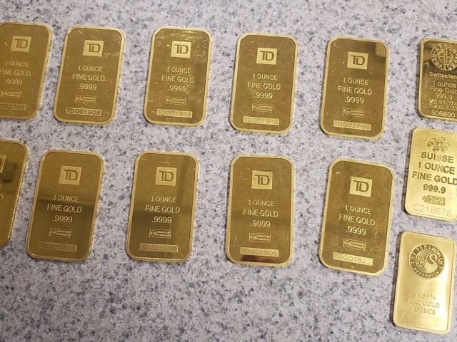 Houlton Sector Border Patrol agents seize 13 gold bars from a Chinese woman who illegally