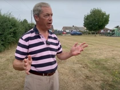 ‘She’s Taking Us for a Ride’: Farage Investigates ‘Migrant Hotel’ in Home Secretary’s Own Constituency