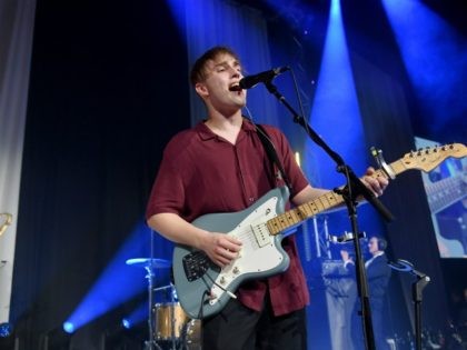 WEST HOLLYWOOD, CALIFORNIA - FEBRUARY 09: Sam Fender performs on stage at the 28th Annual