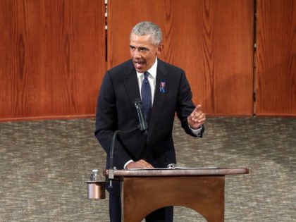 ATLANTA, GEORGIA - JULY 30: Former President Barack Obama gives the eulogy at the funeral