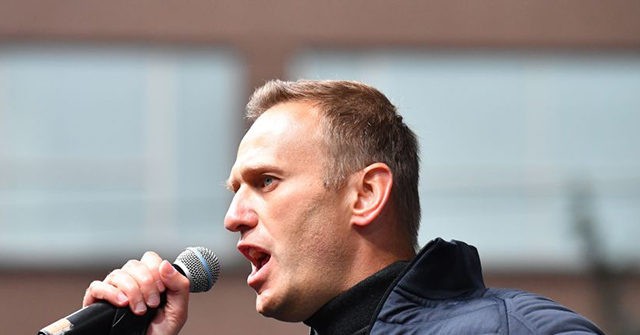 NextImg:The Life and Death of Putin Gadfly Alexei Navalny