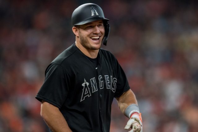 Angels Mike Trout Homers In First At Bat As New Dad Breitbart